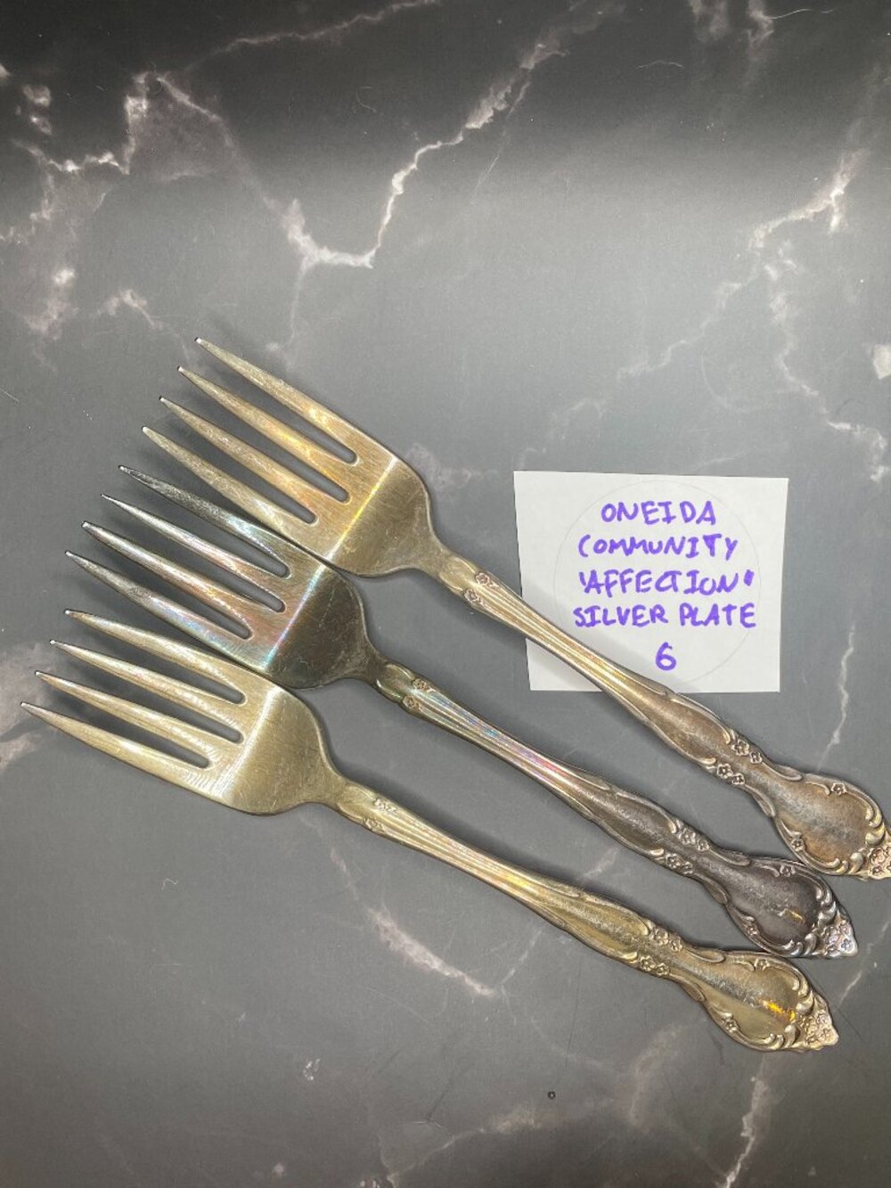 Set of 3 Oneida Community AFFECTION Salad Forks Silverplate 6 3/4" Dessert